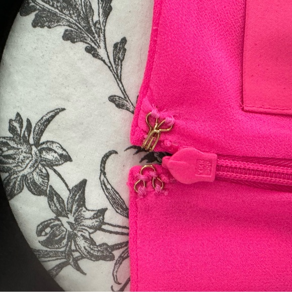 Lilly Pulitzer bright pink gold chain dress new with tags NWT - Picture 9 of 9